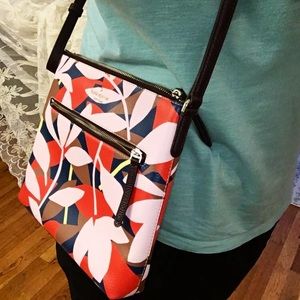 ♣️🌺NWT Kate spade crossbody bag